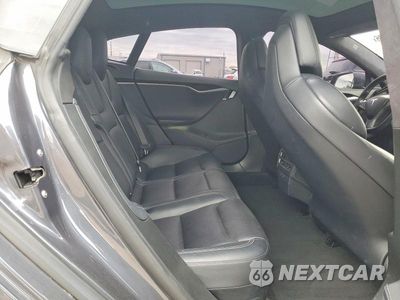Zdjęcie 10 z 12 samochodu: 2019 TESLA MODEL S VIN:5YJSA1E41KF301100 - miniatura