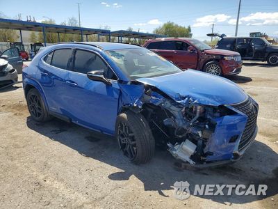 Czwarte zdjęcie samochodu z boku: 2021 LEXUS UX 250H VIN:JTHP9JBHXM2045632 - miniatura