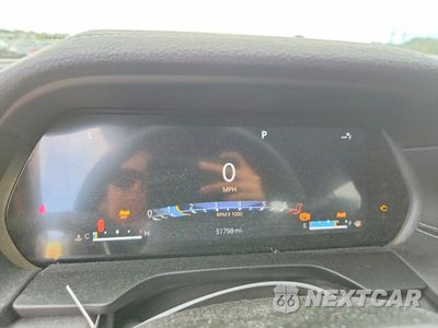 Zdjęcie 9 z 13 samochodu: 2023 JEEP GRAND CHEROKEE LIMITED VIN:1C4RJHBG5P8910686 - miniatura
