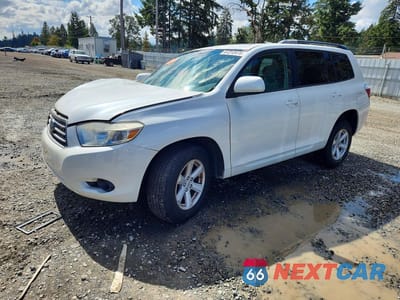 2010 TOYOTA HIGHLANDER BASE 5TDBK3EH4AS026232 - główne zdjęcie licytacji z USA - miniatura