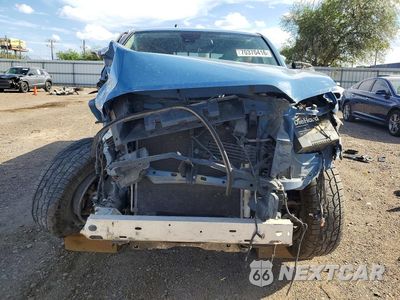 Piąte zdjęcie samochodu w środku: 2019 TOYOTA TACOMA SR5 V6 VIN:5TFCZ5AN5KX168219 - miniatura