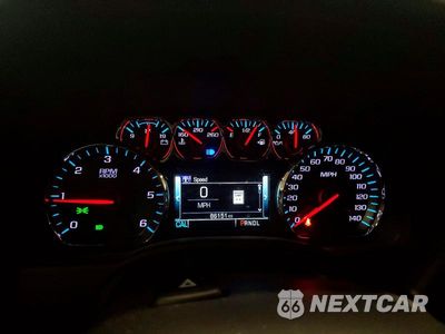 Zdjęcie 9 z 13 samochodu: 2019 CHEVROLET SUBURBAN K1500 LT VIN:1GNSKHKC3KR405462 - miniatura
