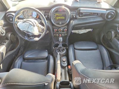 Zdjęcie 8 z 12 samochodu: 2015 MINI COOPER VIN:WMWXS5C52FT829363 - miniatura
