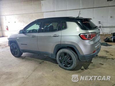 Drugie zdjęcie samochodu z przodu: 2018 JEEP COMPASS LATITUDE VIN:3C4NJDBB6JT304351 - miniatura