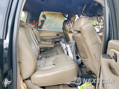 Zdjęcie 11 z 13 samochodu: 2005 GMC YUKON XL DENALI VIN:1GKFK66U35J127249 - miniatura