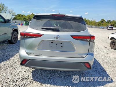 Zdjęcie 6 z 12 samochodu: 2021 TOYOTA HIGHLANDER XLE VIN:5TDGZRAH3MS525859 - miniatura