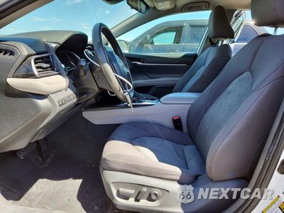 Zdjęcie 7 z 13 samochodu: 2020 TOYOTA CAMRY LE VIN:4T1C11AK5LU879701 - miniatura