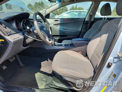 Zdjęcie 7 z 13 samochodu: 2014 HYUNDAI SONATA GLS VIN:5NPEB4AC6EH915834 - miniatura