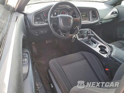 Zdjęcie 8 z 12 samochodu: 2018 DODGE CHALLENGER SXT VIN:2C3CDZAG2JH228052 - miniatura