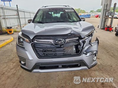 Piąte zdjęcie samochodu w środku: 2023 SUBARU FORESTER TOURING VIN:JF2SKARCXPH428158 - miniatura