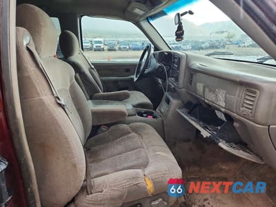 Zdjęcie 10 z 12 samochodu: 2000 CHEVROLET SILVERADO K2500 VIN:1GCGK29U1YE105168 - miniatura