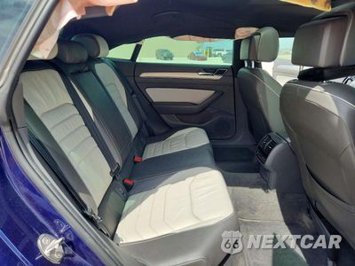 Zdjęcie 10 z 12 samochodu: 2019 VOLKSWAGEN ARTEON SEL PREMIUM VIN:WVWTR7AN7KE000458 - miniatura
