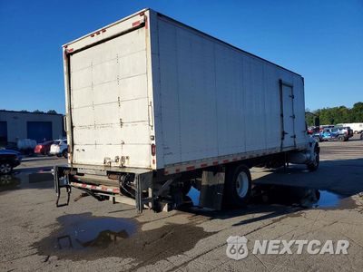 Trzecie zdjęcie samochodu z tyłu: 2020 INTERNATIONAL MV607 BOX TRUCK VIN:3HAEUMML4LL149388 - miniatura