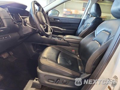 Zdjęcie 7 z 14 samochodu: 2023 NISSAN PATHFINDER SL VIN:5N1DR3CC2PC231856 - miniatura