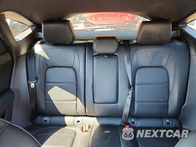 Zdjęcie 10 z 13 samochodu: 2018 JAGUAR E-PACE SE VIN:SADFP2FX4J1Z32854 - miniatura
