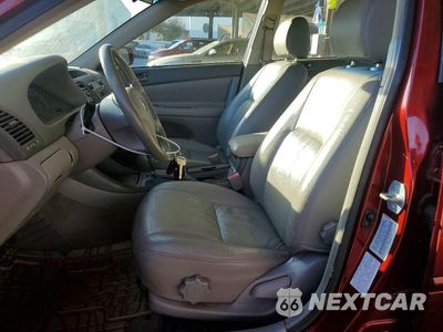 Zdjęcie 7 z 12 samochodu: 2002 TOYOTA CAMRY LE VIN:JTDBE32K020092420 - miniatura