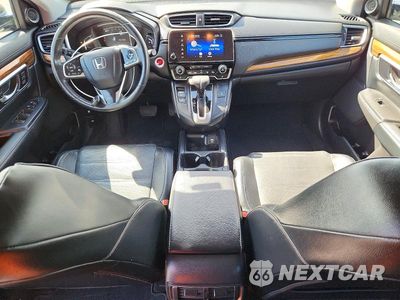 Zdjęcie 8 z 13 samochodu: 2019 HONDA CR-V TOURING VIN:JHLRW2H97KX021588 - miniatura
