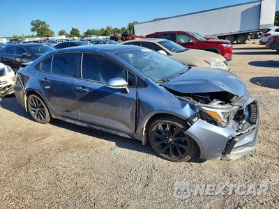 Czwarte zdjęcie samochodu z boku: 2024 TOYOTA COROLLA XSE VIN:5YFT4MCE8RP178483 - miniatura