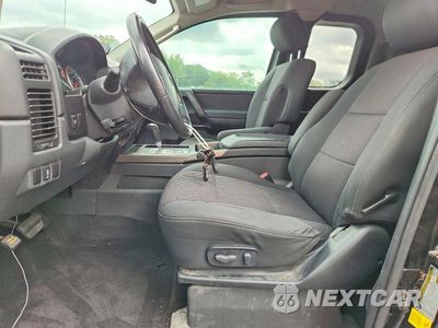 Zdjęcie 7 z 13 samochodu: 2011 NISSAN TITAN SV VIN:1N6BA0CAXBN313103 - miniatura