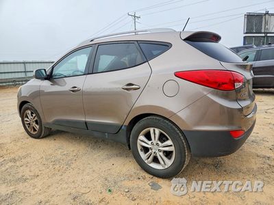 Drugie zdjęcie samochodu z przodu: 2010 HYUNDAI TUCSON GLS VIN:KM8JU3AC3AU038931 - miniatura