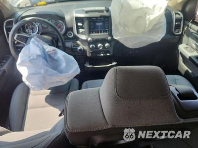 Zdjęcie 8 z 12 samochodu: 2020 RAM 1500 BIG HORN/LONE STAR VIN:1C6RREBG5LN406360 - miniatura