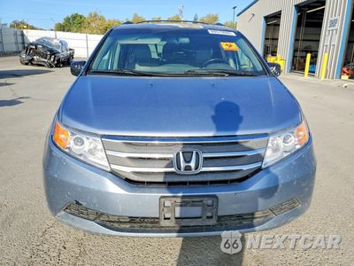 Piąte zdjęcie samochodu w środku: 2011 HONDA ODYSSEY EXL VIN:5FNRL5H64BB098054 - miniatura
