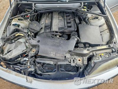 Zdjęcie 11 z 12 samochodu: 2004 BMW 325 XI VIN:WBAEU33474PR07249 - miniatura