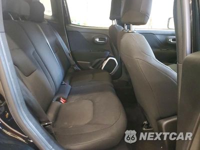 Zdjęcie 11 z 13 samochodu: 2018 JEEP RENEGADE SPORT VIN:ZACCJBAB0JPG79995 - miniatura