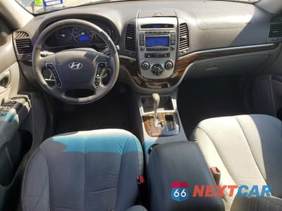 Zdjęcie 8 z 13 samochodu: 2011 HYUNDAI SANTA FE SE VIN:5XYZH4AG8BG049463 - miniatura