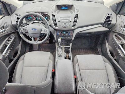 Zdjęcie 8 z 13 samochodu: 2017 FORD ESCAPE SE VIN:1FMCU0GD9HUD44047 - miniatura