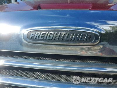 Zdjęcie 14 z 14 samochodu: 2018 FREIGHTLINER CASCADIA 125 SEMI TRUCK VIN:3AKJGLDVXJSJK1266 - miniatura