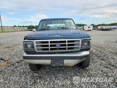 Piąte zdjęcie samochodu w środku: 1994 FORD BRONCO U100 VIN:1FMEU15H9RLB31465 - miniatura