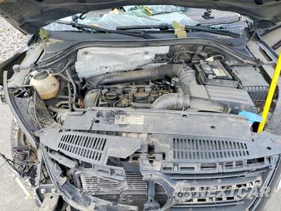 Zdjęcie 11 z 12 samochodu: 2010 VOLKSWAGEN TIGUAN SE VIN:WVGBV7AX0AW525200 - miniatura
