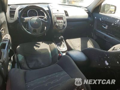 Zdjęcie 8 z 13 samochodu: 2013 KIA SOUL + VIN:KNDJT2A65D7593698 - miniatura
