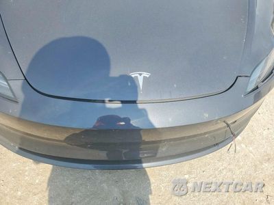 Zdjęcie 11 z 12 samochodu: 2024 TESLA MODEL 3 VIN:5YJ3E1EB4RF836844 - miniatura