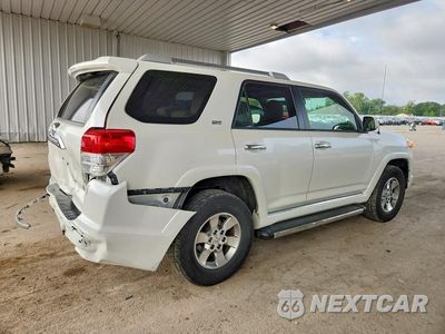 Trzecie zdjęcie samochodu z tyłu: 2013 TOYOTA 4RUNNER SR5 VIN:JTEBU5JR8D5149431 - miniatura