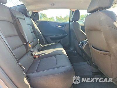 Zdjęcie 10 z 12 samochodu: 2018 CHEVROLET MALIBU LT VIN:1G1ZD5ST5JF250499 - miniatura