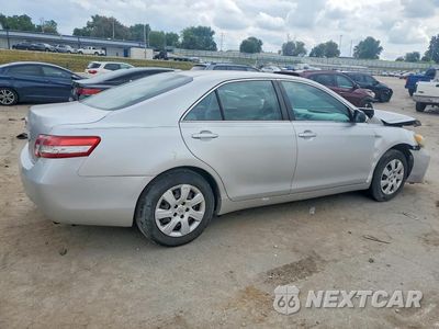 Trzecie zdjęcie samochodu z tyłu: 2011 TOYOTA CAMRY LE VIN:4T1BF3EK8BU664136 - miniatura