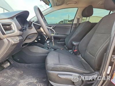 Zdjęcie 7 z 12 samochodu: 2019 KIA RIO S VIN:3KPA24AB3KE179585 - miniatura