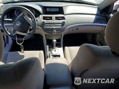 Zdjęcie 8 z 13 samochodu: 2012 HONDA ACCORD LX VIN:1HGCP2F31CA052176 - miniatura