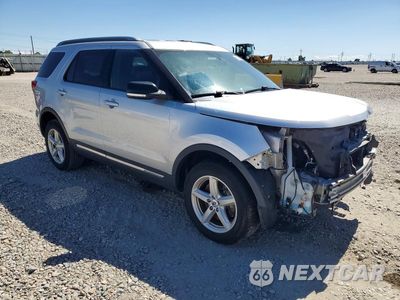 Czwarte zdjęcie samochodu z boku: 2017 FORD EXPLORER XLT VIN:1FM5K8D8XHGC16757 - miniatura