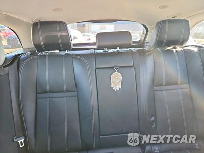 Zdjęcie 10 z 13 samochodu: 2022 LAND ROVER RANGE ROVER VELAR S VIN:SALYJ2EX7NA331119 - miniatura