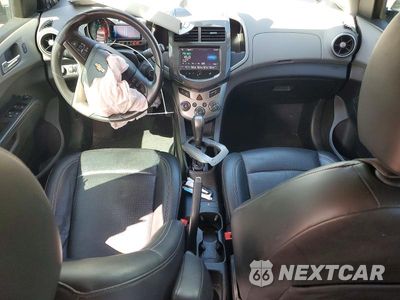Zdjęcie 8 z 12 samochodu: 2016 CHEVROLET SONIC LTZ VIN:1G1JE6SB3G4139610 - miniatura
