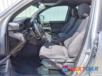 Zdjęcie 7 z 13 samochodu: 2025 TOYOTA TACOMA SR5 VIN:3TMKB5FNXSM031114 - miniatura