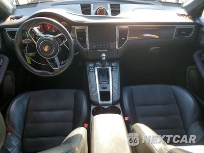 Zdjęcie 8 z 12 samochodu: 2018 PORSCHE MACAN GTS VIN:WP1AG2A53JLB63018 - miniatura
