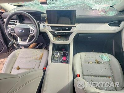 Zdjęcie 8 z 12 samochodu: 2026 FORD EXPLORER ACTIVE VIN:1FMUK8DH8TGA35757 - miniatura