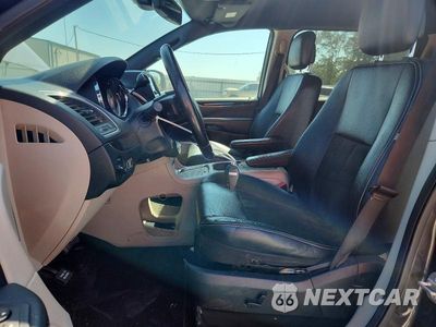Zdjęcie 7 z 13 samochodu: 2019 DODGE GRAND CARAVAN SXT VIN:2C4RDGCG1KR697247 - miniatura