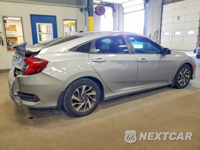 Trzecie zdjęcie samochodu z tyłu: 2018 HONDA CIVIC EX VIN:2HGFC2F71JH503729 - miniatura