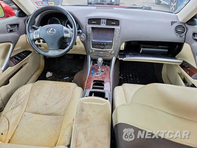 Zdjęcie 8 z 13 samochodu: 2013 LEXUS IS 250 VIN:JTHCF5C20D5063726 - miniatura