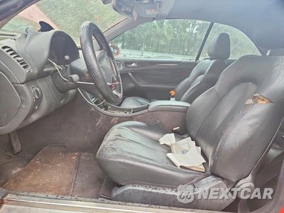Zdjęcie 7 z 12 samochodu: 2002 MERCEDES-BENZ CLK 55 AMG VIN:WDBLK74G52T099714 - miniatura